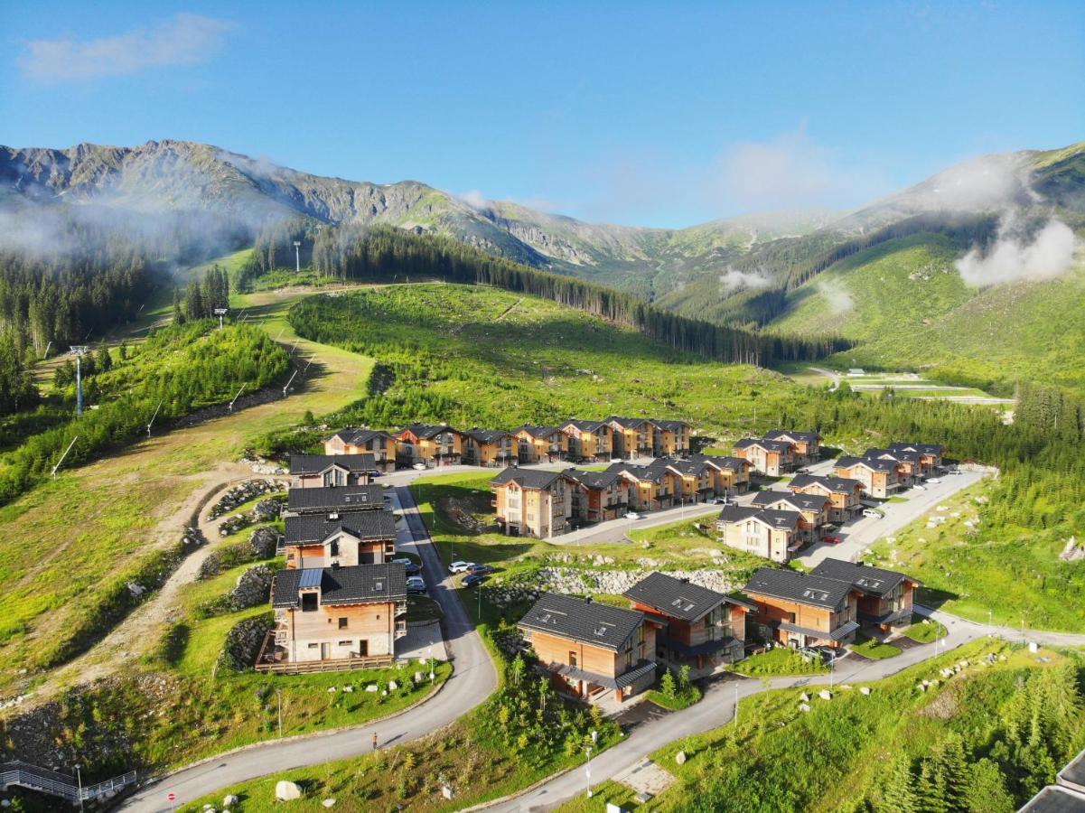 Mountica Jasna Apartment Демановска Долина Екстериор снимка